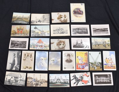 Lot 199 - Assorted novelty postcards