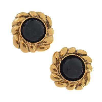 Lot 60 - Pair of Chanel gilt metal clip-on earrings