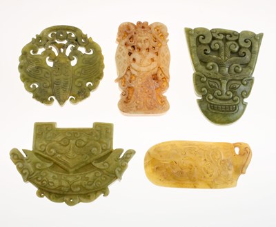 Lot 458 - Five Chinese carvings