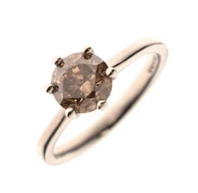 Lot 99 - Diamond single stone platinum ring