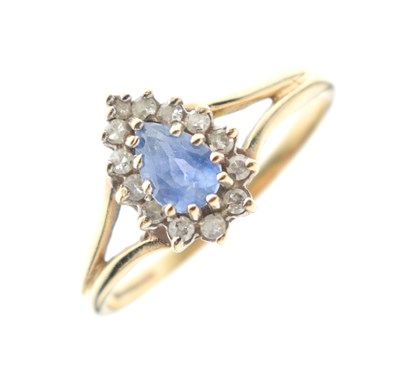 Lot 35 - 9ct gold cluster ring set pendeloque sapphire and diamonds