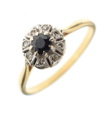 Lot 16 - 18ct gold sapphire and diamond cluster ring