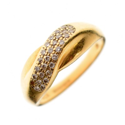 Lot 2 - 18ct gold diamond set dress ring
