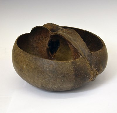Lot 190 - Coco de mer (lodoicea maldivica) basket