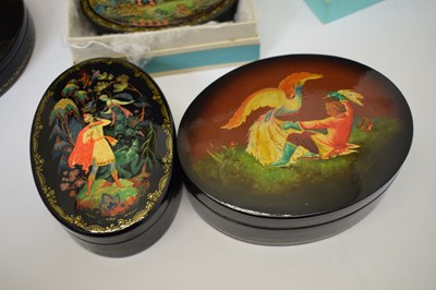 Lot 322 - Six Russian lacquer boxes