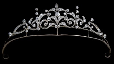 Lot 21 - Early 20th century Belle Époque diamond tiara