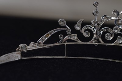 Lot 21 - Early 20th century Belle Époque diamond tiara