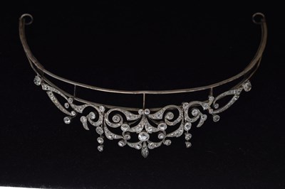 Lot 21 - Early 20th century Belle Époque diamond tiara