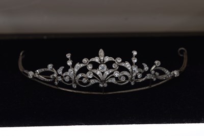 Lot 21 - Early 20th century Belle Époque diamond tiara