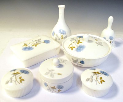 Lot 397 - Wedgwood Ice Rose wares