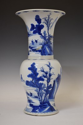 Lot 230 - Early 19th century Chinese blue and white porcelain yen-yen vase