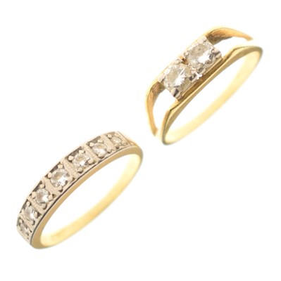 Lot 21 - 18ct gold half-eternity ring set seven diamonds