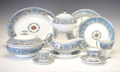 Lot 351 - Extensive unused Wedgwood 'Turquoise Florentine' pattern tea and dinner service
