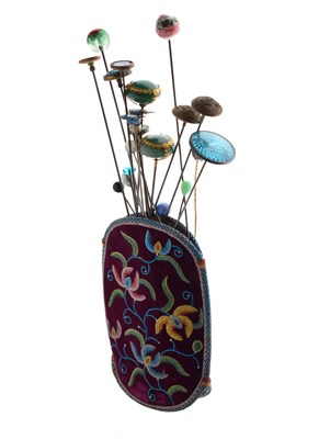 Lot 92 - Small collection of hat pins