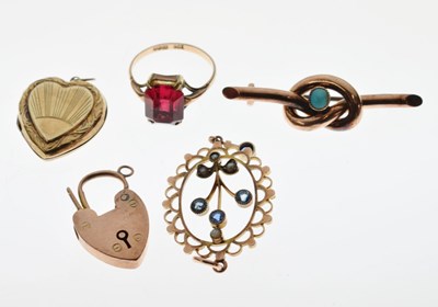 Lot 83 - Sundry gold jewellery