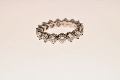 Lot 9 - De Beers Allegria diamond platinum full eternity ring