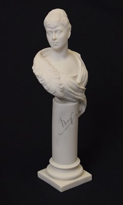 Lot 478 - Attributed to Minton - Late 19th century parian bust of Princess Victoria Mary