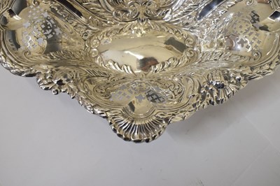 Lot 108 - Victorian silver fruit bowl with scroll foliate and pierced decoration