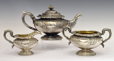 Lot 116 - William IV Scottish silver three-piece tea set