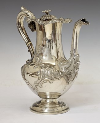 Lot 117 - Victorian Scottish silver coffee pot