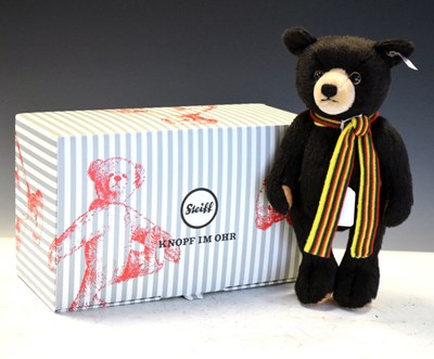 Lot 347 - Modern Steiff bear