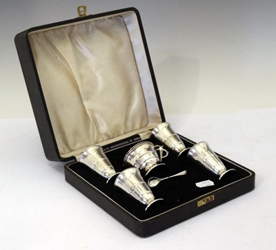 Lot 94 - Art Deco silver cruet set
