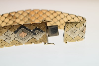Lot 62 - 14ct three-colour yellow metal bracelet