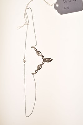 Lot 53 - Diamond white gold necklace