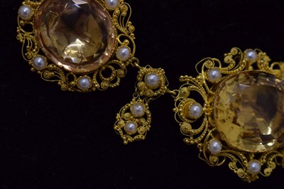 Lot 46 - Impressive citrine and pearl necklace