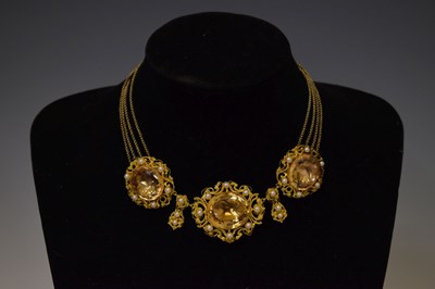 Lot 46 - Impressive citrine and pearl necklace
