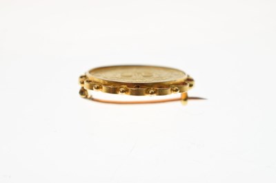 Lot 141 - South African 1 pond gold coin, 1898, in unmarked yellow metal mount