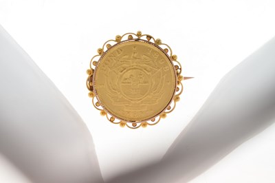 Lot 141 - South African 1 pond gold coin, 1898, in unmarked yellow metal mount