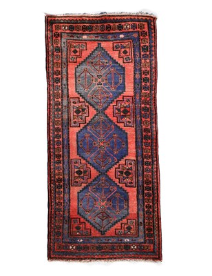 Lot 459 - North West Persian wool rug, Hamadan or Afshar