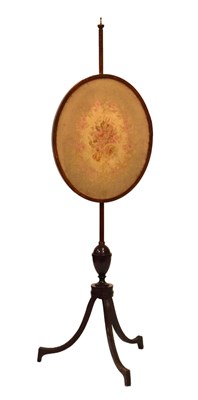 Lot 654 - 19th Century mahogany polescreen