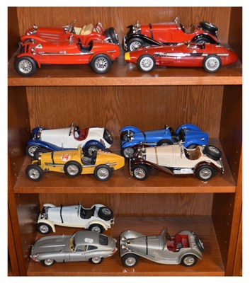 Lot 327 - Burago cars