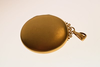 Lot 40 - Victorian diamond yellow metal locket pendant