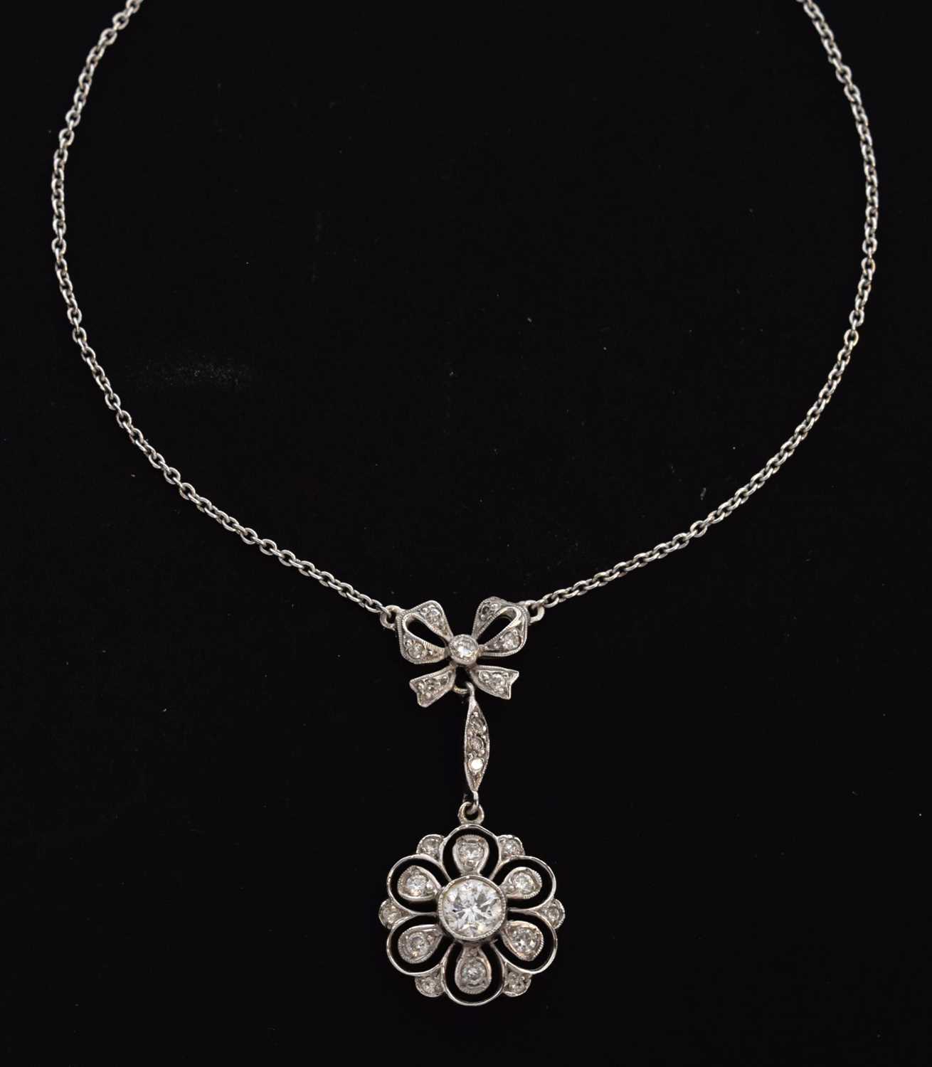 Lot 36 - Diamond Belle Époque 18ct white gold pendant necklace