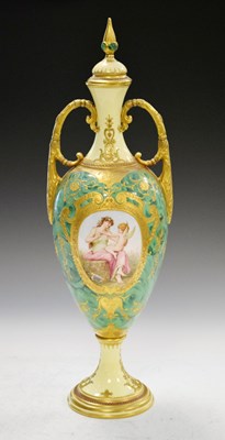 Lot 484 - Coalport malachite ground gilded pedestal vase