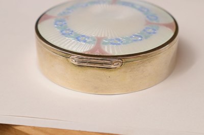 Lot 125 - Early 20th century Continental silver circular box, import mark for Murrle Bennet & Co.