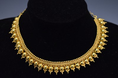Lot 48 - Indian yellow metal fringed collar necklace