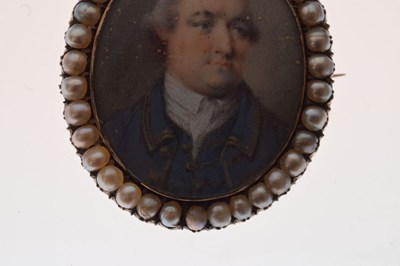 Lot 43 - George III portrait miniature on ivory