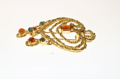 Lot 33 - Italian gem set 18ct yellow gold pendant brooch