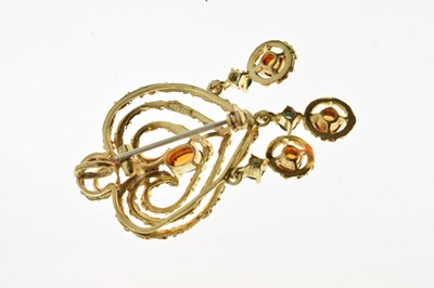 Lot 33 - Italian gem set 18ct yellow gold pendant brooch