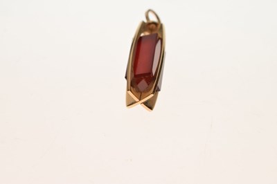 Lot 74 - Elis Kauppi for Kupittaan Kulta, Finland - 9ct gold carnelian pendant