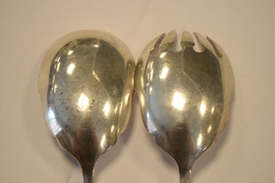 Lot 111 - Canteen of George V silver rat tail pattern flatware