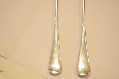 Lot 111 - Canteen of George V silver rat tail pattern flatware