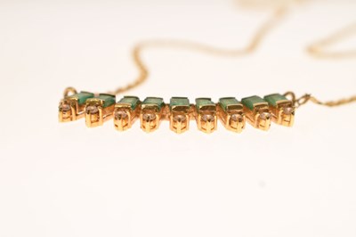Lot 50 - Emerald and white stone 14ct yellow gold fringe necklace