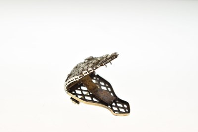 Lot 26 - Art Deco diamond dress clip brooch