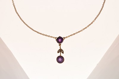 Lot 37 - Victorian amethyst and seed pearl yellow metal pendant necklace