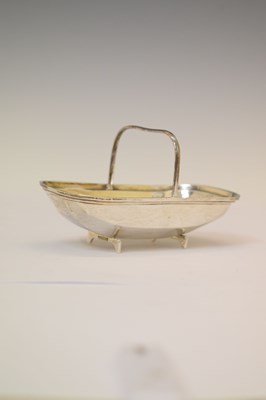 Lot 94 - George V silver novelty bonbon dish or table salt in the form of a Sussex trug